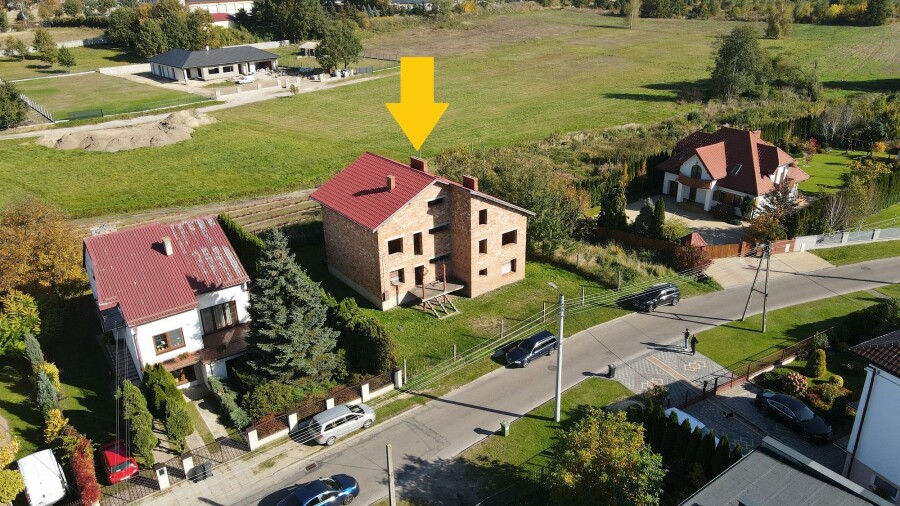 rawski, Rawa Mazowiecka, Rawa Mazowiecka, Wierzbowa, Dom w stanie surowym, duże możliwości adaptacyjne