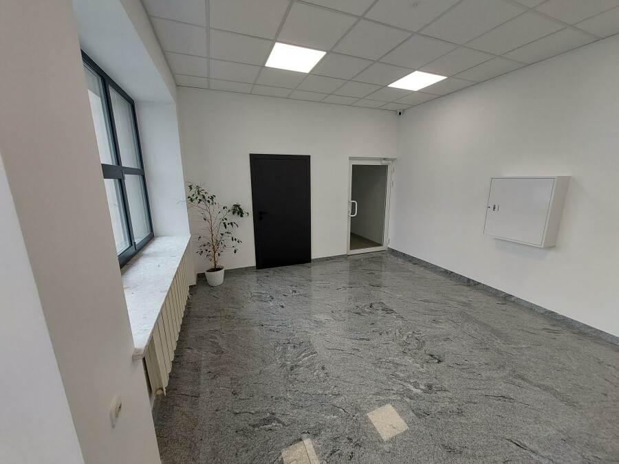 tomaszowski, Tomaszów Mazowiecki, Tomaszów Mazowiecki, Lokal biurowy do wynajęcia w atrakcyjnej lokalizacji - 28,74m2